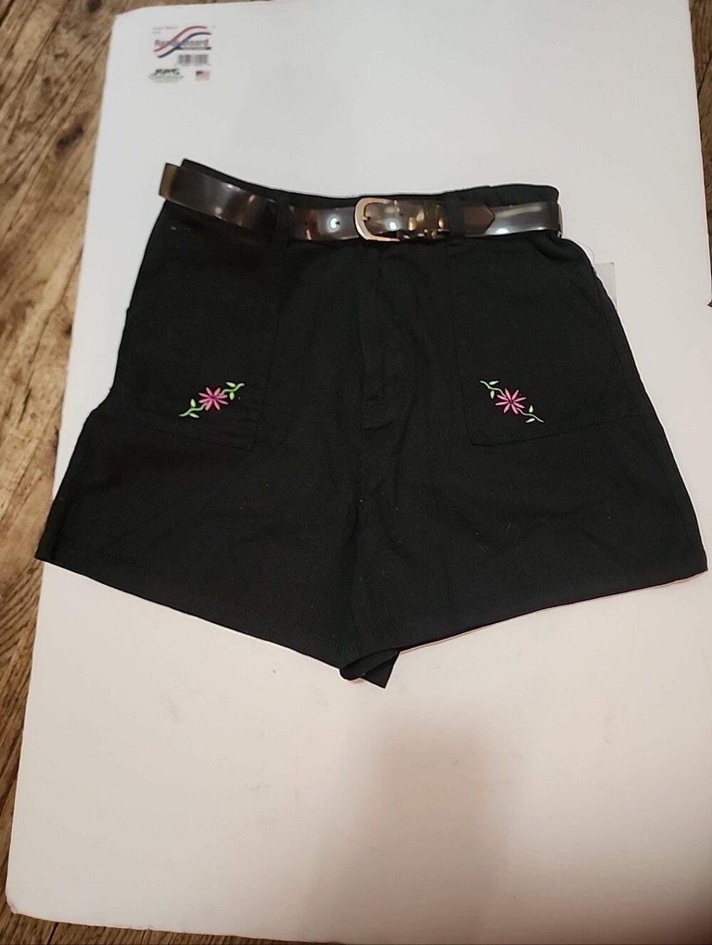Girls Black Shorts Flower Embroidery Details & Belt Size 12 NWT
